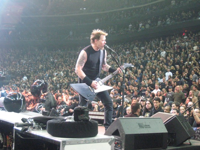 3 Metallica Prudential Center 1-31-09 094